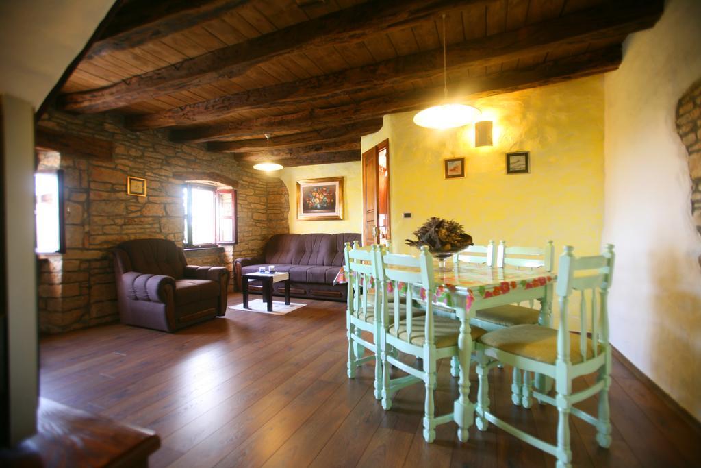 Villa Maria Oprtalj Экстерьер фото