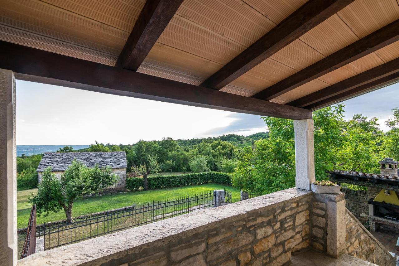 Villa Maria Oprtalj Экстерьер фото